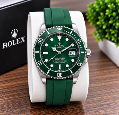 Luxury Green Dive Watch for Men – Silver-Tone Case, Green Dial & Rubber Strap